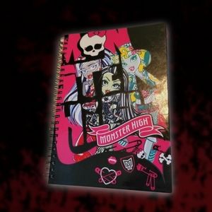 Monster High pink Journal From Iceland! RARE AND UNUSED
